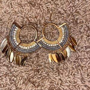 gold earrings